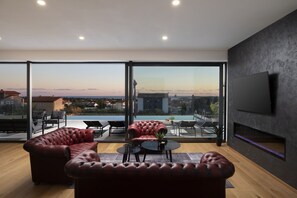 Interior - Luxury Villa Maroon with Pool (Medulin)