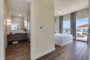 2 chambres, fer et planche à repasser, accès au Wi-Fi (inclus)