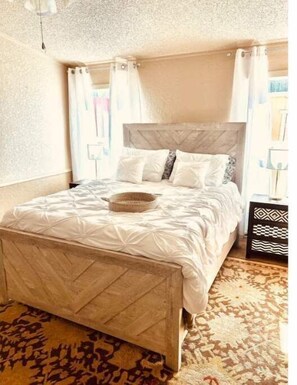 2 chambres, bureau, fer et planche à repasser, Wi-Fi gratuit