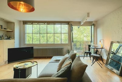 Shoreditch Loft Overlooking Hoxton Square