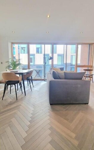 Stylish Home Minutes From Temple Bar & Grafton St