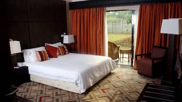 Royal Room | 1 bedroom, in-room safe, blackout drapes, soundproofing