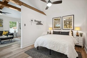 1 habitación, tabla de planchar con plancha, wifi y ropa de cama 