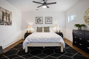 2 soveværelser, skrivebord, strygejern/strygebræt, Wi-Fi