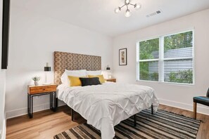 2 chambres, fer et planche Ă repasser, Wi-Fi, draps fournis