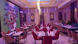 Restaurant - Bridge Apartments Lagos (Lekki)