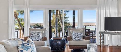 Télévision, espaces bureaux