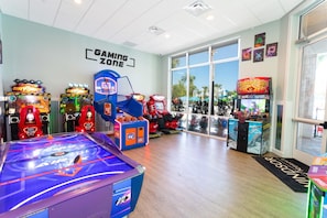 Games room - 197- Great Family Home near Disney, private pool / Windsor island Resort (Davenport)