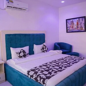 Quarto básico | Quartos à prova de som, Wi-Fi de cortesia