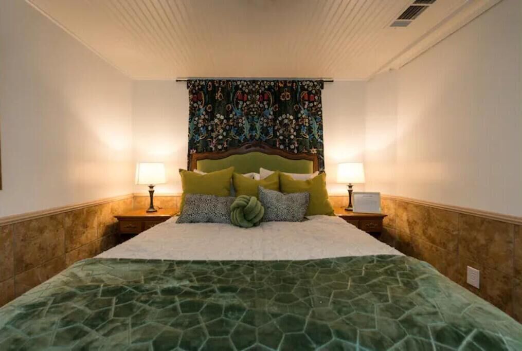 2 多间卧室、WiFi