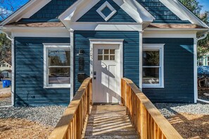 Exterior detail - Downtown Loveland Bungalow, charming, historic 2BR recently remodeled gem.
(Loveland)