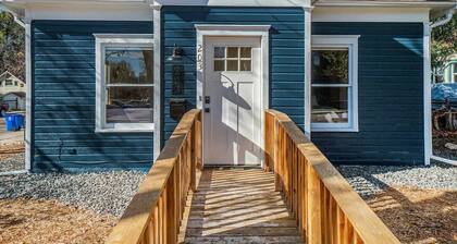 Downtown Loveland Bungalow, charming, historic 2BR recently remodeled gem.