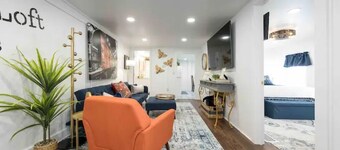 Industrial St. Loft on the square