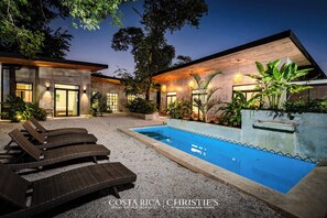 Pool - Dos Hijas Casita 3-Steps to the Main Surf Break (playa grande)