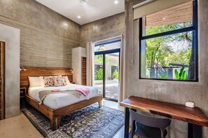 6 bedrooms, iron/ironing board, travel cot, WiFi - Dos Hijas 6 Bedroom Villa-Steps to the Main Surf Break - (playa grande)