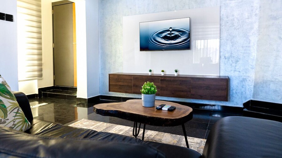 Jotani Living Hotel and Suites