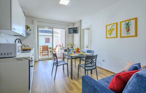 Réfrigérateur, lave-vaisselle