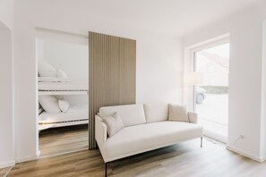 Stereo - de See - Suite 3 Seitliche Deichlage (Greetsiel)