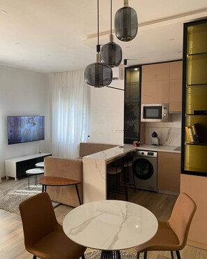 Interior detail - Pearl Court Residence & Hotels (Lagos)