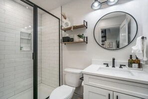 風筒、提供毛巾、番梘、洗頭水