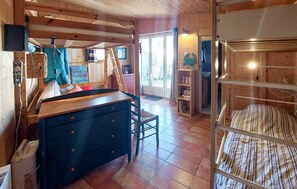 2 bedrooms - 2 bedroom pet friendly home in Pleumeur-Bodou (Pleumeur-Bodou)