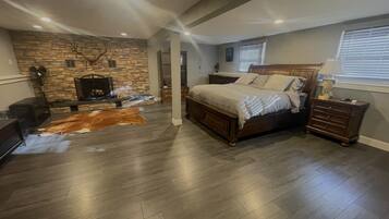 4 chambres, fer et planche à repasser, Wi-Fi, draps fournis