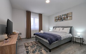 2 Schlafzimmer, Reisekinderbett, kostenloses WLAN, Bettwäsche