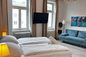 2 bedrooms, iron/ironing board, WiFi, bed sheets