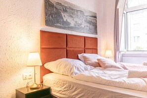 2 bedrooms, WiFi, bed sheets