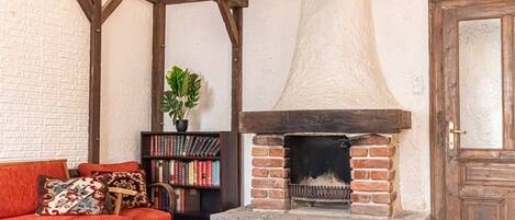 2 slaapkamers, een strijkplank/strijkijzer, wifi, beddengoed