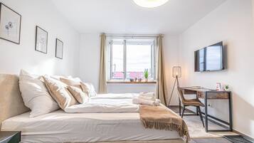 4 Schlafzimmer, Schreibtisch, WLAN, Bettwäsche