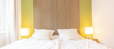 1 bedroom, WiFi, bed sheets