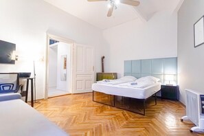1 Schlafzimmer, Schreibtisch, Bügeleisen/Bügelbrett, WLAN