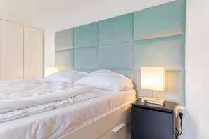 1 dormitorio, escritorio, wifi y ropa de cama