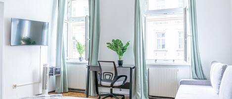 1 bedroom, desk, iron/ironing board, WiFi