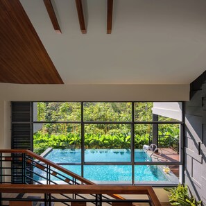 Habitación Premium (with Plunge Pool) | Ropa de cama de alta calidad, edredones de plumas, minibar y caja fuerte