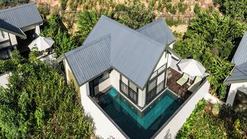 Vila (SeleQtions with Plunge Pool) | Roupas de cama premium, edredons de pluma, frigobar, cofres nos quartos
