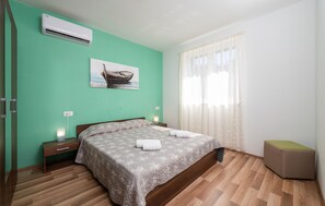 3 dormitorios, wifi gratis, ropa de cama
