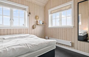 3 soverom, strykejern/-brett og wi-fi (inkludert)