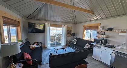 Lake Front, Spacious, and Modern "Tiny Home" with 2 bedrooms and 1 bathroom