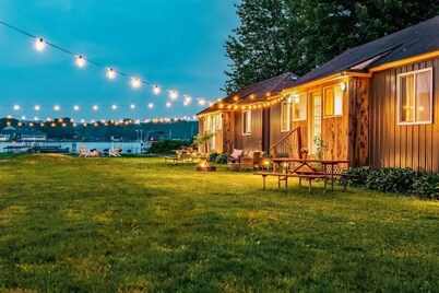 Tiny House #1 - Lakefront, Spacious, & Modern "Tiny Home" with 2 bdrms & 1 bath