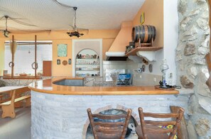 Bar (in der Unterkunft)