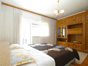 2 bedrooms - Holiday apartment with air conditioning (Valbandon)