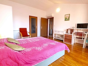 1 Schlafzimmer