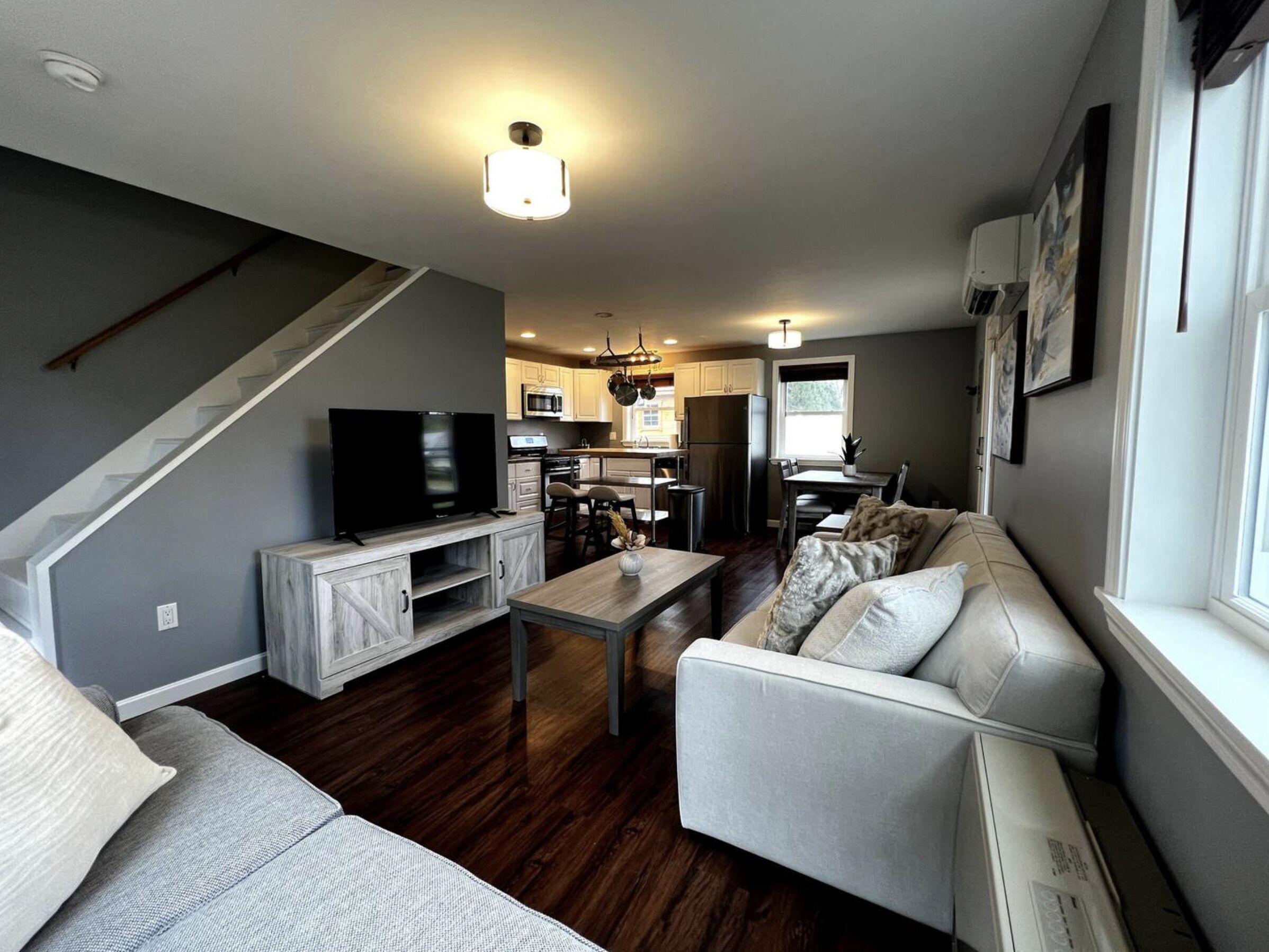 NEWLY RENOVATED  Beautifully Quaint Wells Beach House
