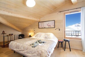 4 Schlafzimmer, Schreibtisch, kostenloses WLAN, Bettwäsche