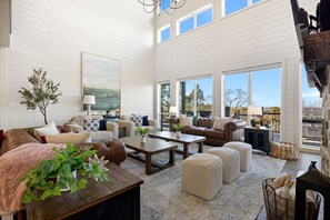 TV connectée, cheminée