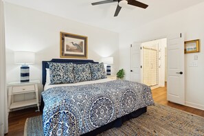 2 bedrooms, iron/ironing board, free WiFi, bed sheets - NEW LISTING! 501 MOORINGS, Fully renovated, Marina View, Pool. Perfect for Family, Boaters, Golfers (Isle Of Palms)