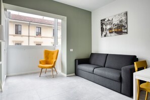 TV - Hostmate - Milano - San Genesio - Maciachini (Milano)