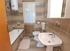 Bidet